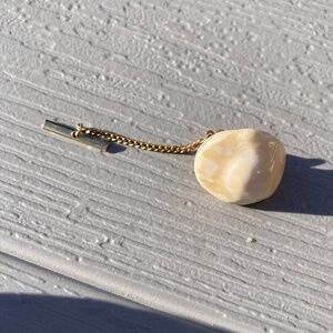 Shell tie Tac vintage 1.25” diameter gold tone setting